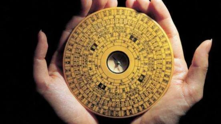 风水罗盘的类别与选择